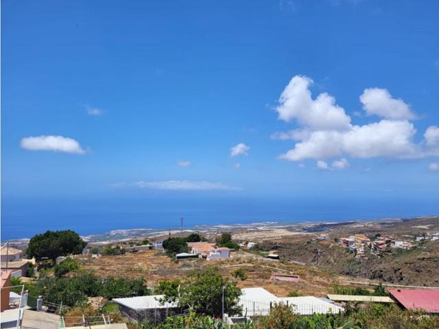 TERRENO URBANO CON CASA A RESTAURAR EN ACOJEJA, GUIA DE ISORA. photo 0
