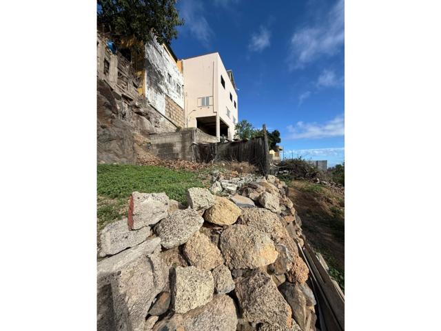 Casa independiente con terreno en Granadilla de Abona para reformar photo 0