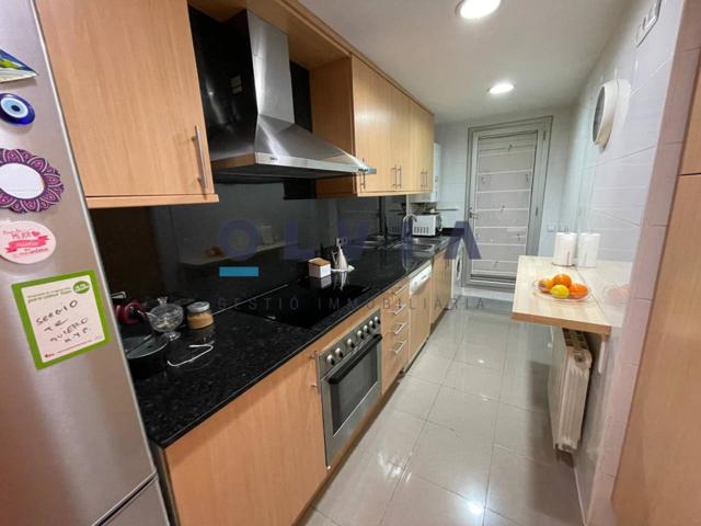 Piso en venta en Centre photo 0