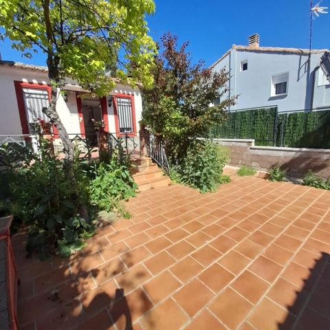 TU CASA DE CAMPO A 10 MINUTOS ANDANDO DEL CENTRO DE TERUEL photo 0