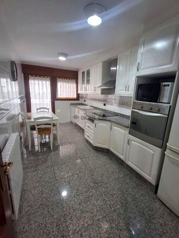 PISO EN ALQUILER EN AVENIDA AMERICA CON PISCINA photo 0