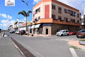 ¡¡OPORTUNIDAD!! Se vende local comercial haciendo esquina en la carretera general del Cruce de Arina photo 0