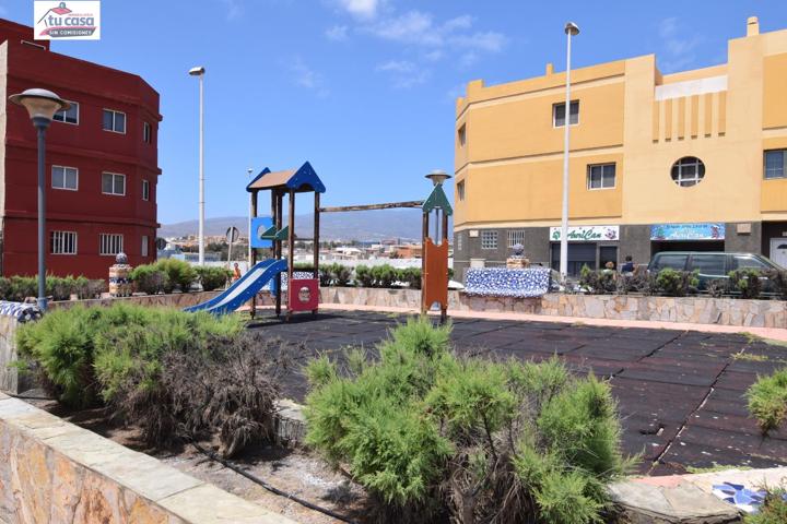 Unifamiliar Pareada En venta en La Garita, Telde photo 0