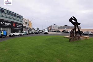 ¡Oportunidad! Se vende oficina de 218 m². en la avenida principal del Sebadal photo 0