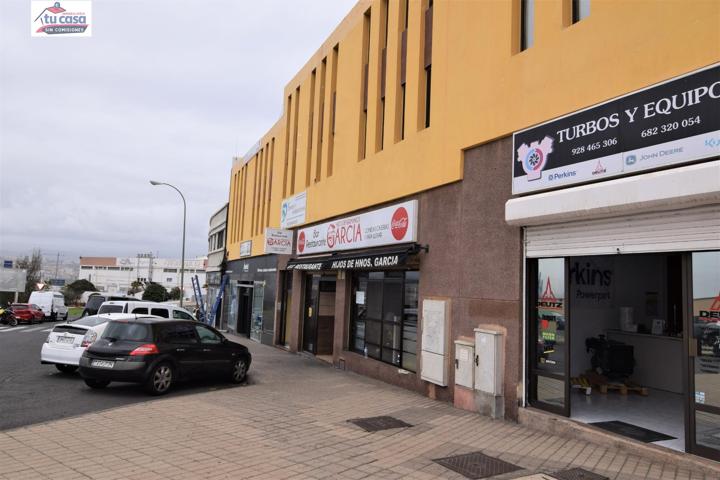 ¡Oportunidad! Se vende oficina de 218 m². en la avenida principal del Sebadal photo 0