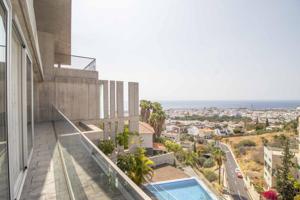 Edificio en venta en Santa Cruz de Tenerife de 2605 m2 photo 0