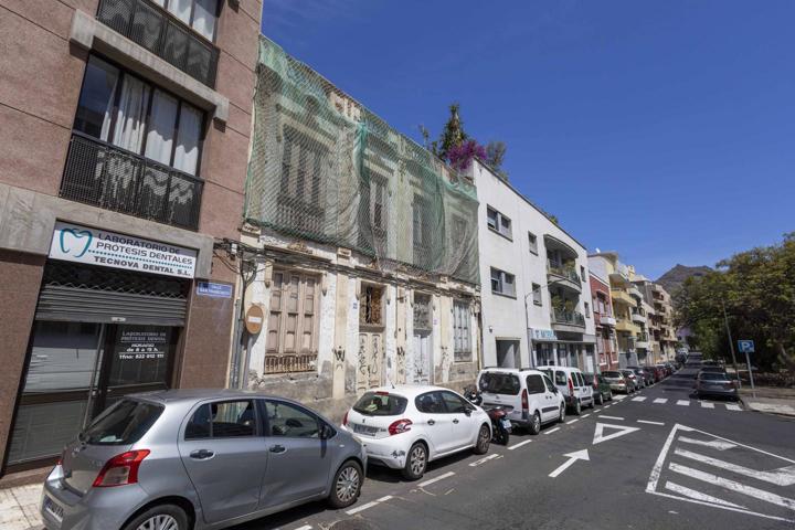 Casas con encanto de los años 20 en el barrio del Toscal photo 0