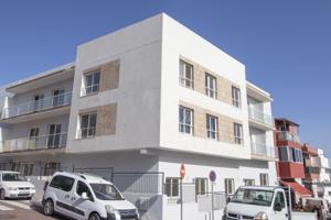 Venta de Vivienda en Calle Charco Redondo, Granadilla de Abona photo 0