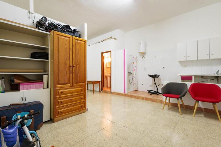 Local comercial en venta en el centro de Santa Cruz photo 0