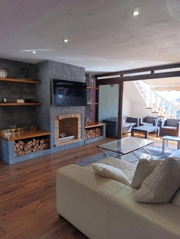 Precioso piso tipo duplex con vistas maravillosas photo 0