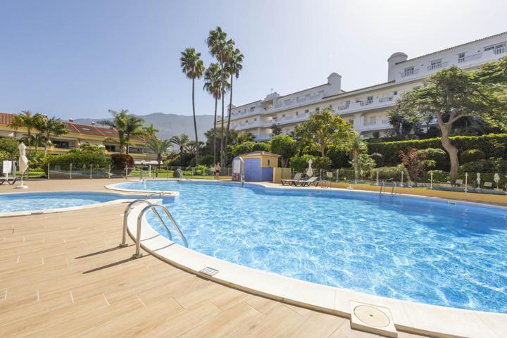 ¡Alquier Temporal de Ensueño! Descubre Este Exquisito Piso Familiarcon Terraza y Piscina en Puerto de la Cruz photo 0