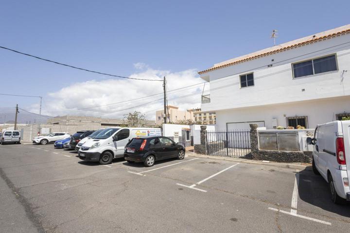 Apartamento en Las Rosas Arona. photo 0