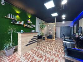 Emprende tu negocio, en este traspaso de peluquería ideal. photo 0