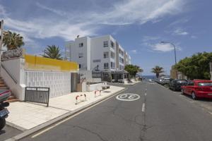 Amplio local comercial en venta en Callao Salvaje, Tenerife Sur photo 0