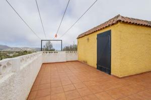 Chalet independiente en San Cristobal de la Laguna photo 0