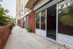 ¡Oportunidad única! Local comercial junto al Parque La Granja y el Chapatal photo 0