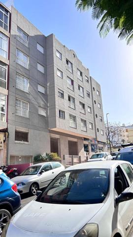 ¡Oportunidad única de obtener una plaza de garaje en Santa Cruz de Tenerife! photo 0