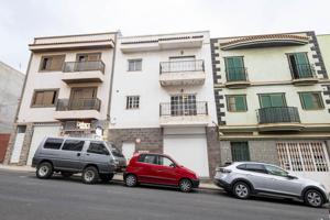 ¡Tu Futuro Hogar Familiar en Ubicación Estratégica con Espacios Amplios y Versátiles! photo 0