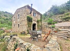 Casa En venta en Calle Del Fluvià, Porrera photo 0