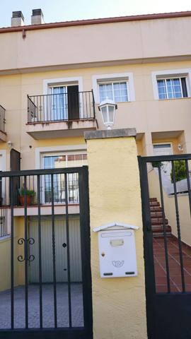Unifamiliar Pareada En venta en Calle Victor Català, Sant Salvador De Guardiola photo 0