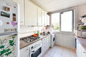 Piso En venta en Calle De La Nació, Sant Martí, Barcelona photo 0