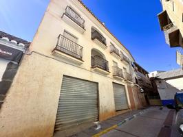 Casa En venta en Lanjarón photo 0