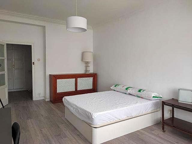 Habitación en alquiler en Madrid de 171 m2 photo 0