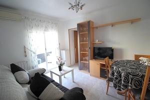 Piso en alquiler en Madrid de 54 m2 photo 0