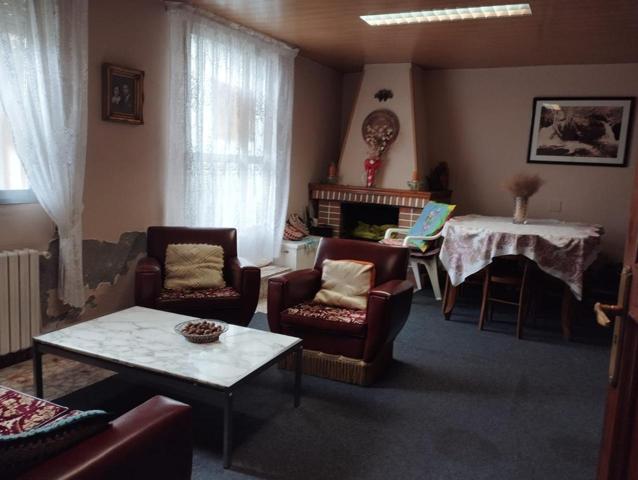 Casa - Chalet en venta en Montederramo de 232 m2 photo 0