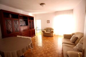 Habitación en alquiler en Madrid de 84 m2 photo 0