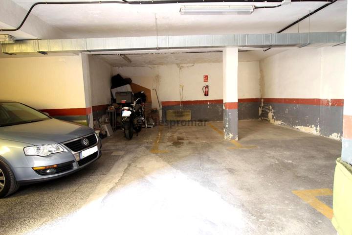 Plaza De Parking en venta en Madrid de 10 m2 photo 0
