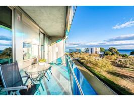 SE VENDE ESPECTACULAR ÁTICO DUPLEX, CON UNA ARQUITECTURA MODERNA DEL EDIFICIO Y 'PREMIADA' photo 0