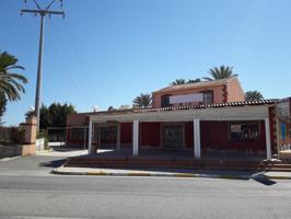 Restaurante con vivienda en primera línea de carretera de 500 m2 en Elche. photo 0