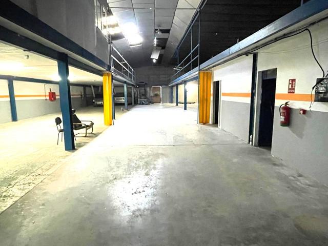 ¡Oportunidad de inversión! NAVE INDUSTRIAL EN EL POLIGONO IDUSTRIAL DE BABEL. Precio: 795.000€ photo 0