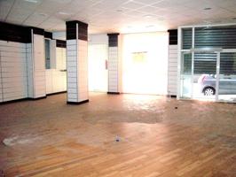 Inversión Estratégica en San Blas: Local Comercial de 350m² Reformado. photo 0
