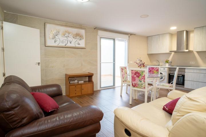 ¡Casa unifamiliar en Espinardo con amplios patios y todas las comodidades! 🏡 photo 0