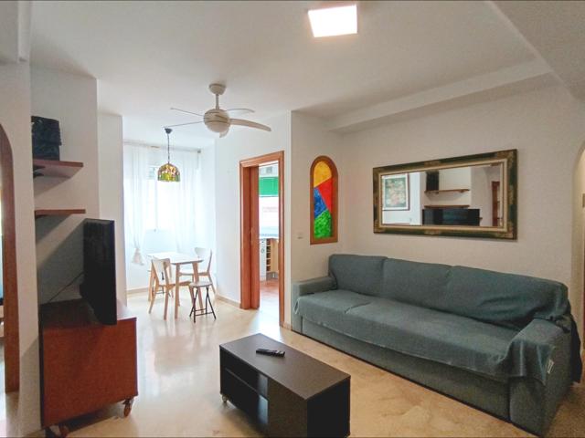 Alquiler de piso de 2 dormitorios (TEMPORADA) en Barrio San Antón photo 0