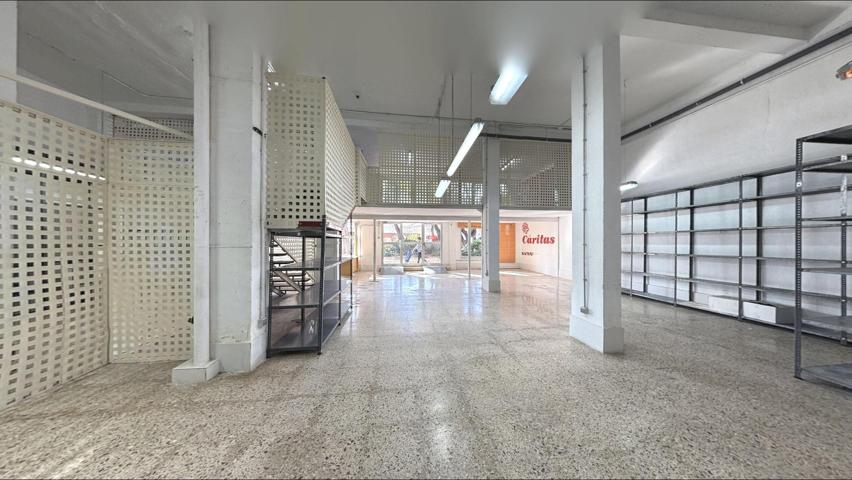 Local comercial en Santa María de Gracia photo 0