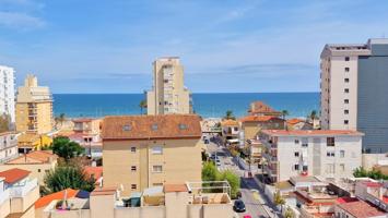 SEMI ATICO EN UNA SOLA PLANTA PLAYA DE GANDIA VISTAS AL MAR CON GARAJE Y PISCINA photo 0