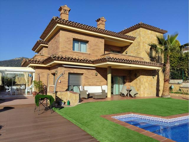 Chalet en venta en Castell d'Aro photo 0