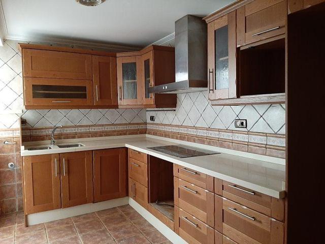 Vivienda reformada para entrar a vivir photo 0