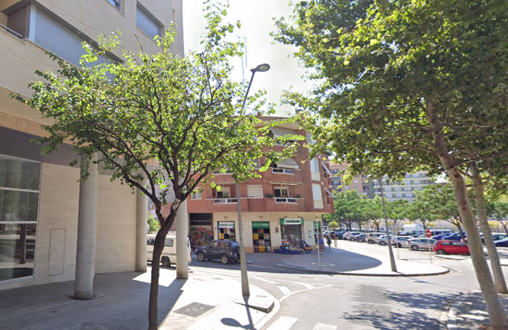 Local En alquiler en Reus photo 0