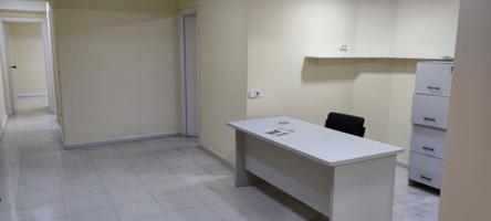 GRAN OFICINA DE 170 M PROXIMA AL CAMPO DEL SEVILLA photo 0