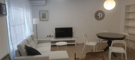 APARTAMENTO AMUEBLADO DE 1 DORMITORIO EN PLENO CENTRO DE SEVILLA photo 0