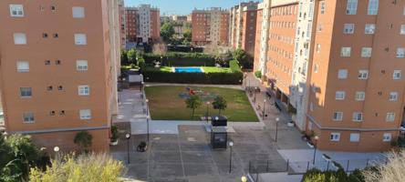 GRAN PISO DE 2 DORMITORIOS CON PISCINA EN NERVION -SANTA JUSTA photo 0