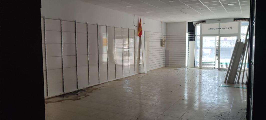 LOCAL DE 220 M PROXIMO A LA GRAN PLAZA photo 0