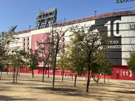 CASA CON POSIBILIDAD DE AMPLIAR JUNTO CORTE INGLES DE NERVION photo 0
