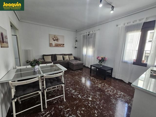 COQUETO APARTAMENTO A UN PASO DE SANTA MARINA. photo 0