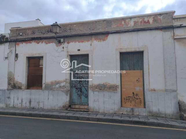 PARCELA URBANA USO RESIDENCIAL ARRECIFE CENTRO photo 0