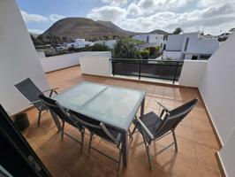 TRIPLEX ADOSADO EN YAIZA photo 0